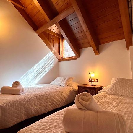 Apartament La Noguera - L'Amfitriona Rialp Zewnętrze zdjęcie