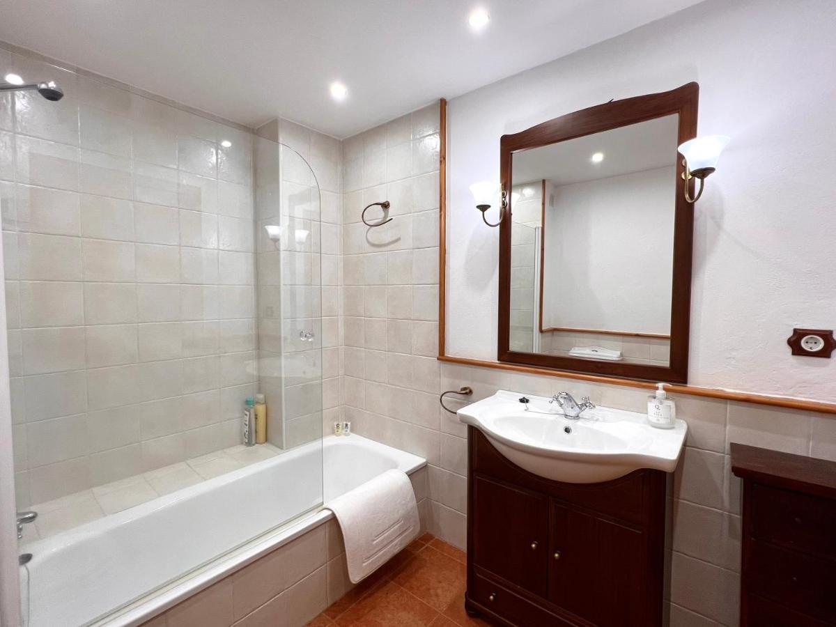 Apartament La Noguera - L'Amfitriona Rialp Zewnętrze zdjęcie