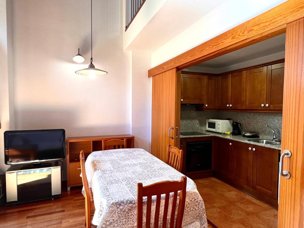 Apartament La Noguera - L'Amfitriona Rialp Zewnętrze zdjęcie